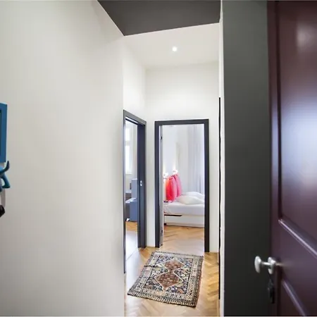 Apartman River View